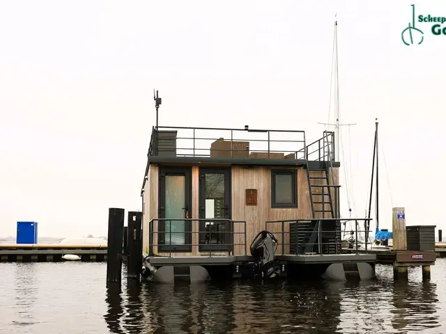 Castalia 1460 X 500 Special Houseboat