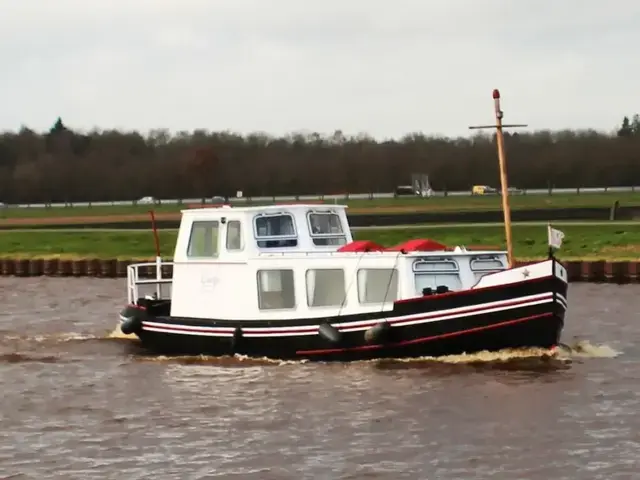 Draaisma Omgebouwd Binnenvaartschip