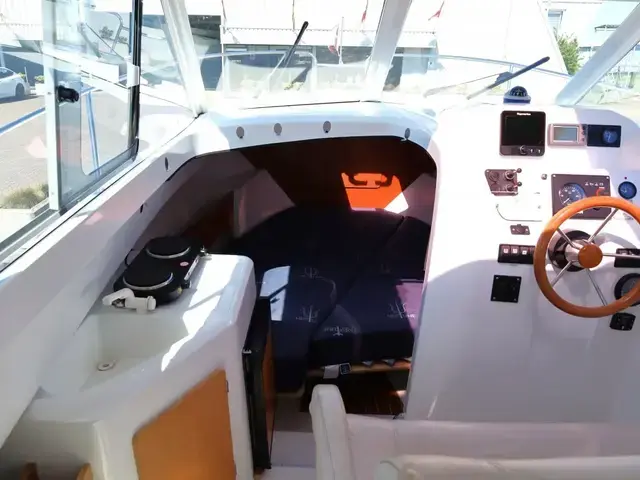 Beneteau Antaris 6