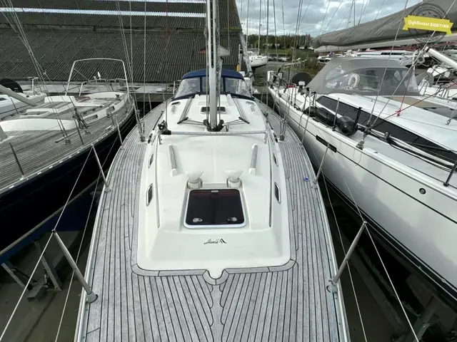 Hanse 411