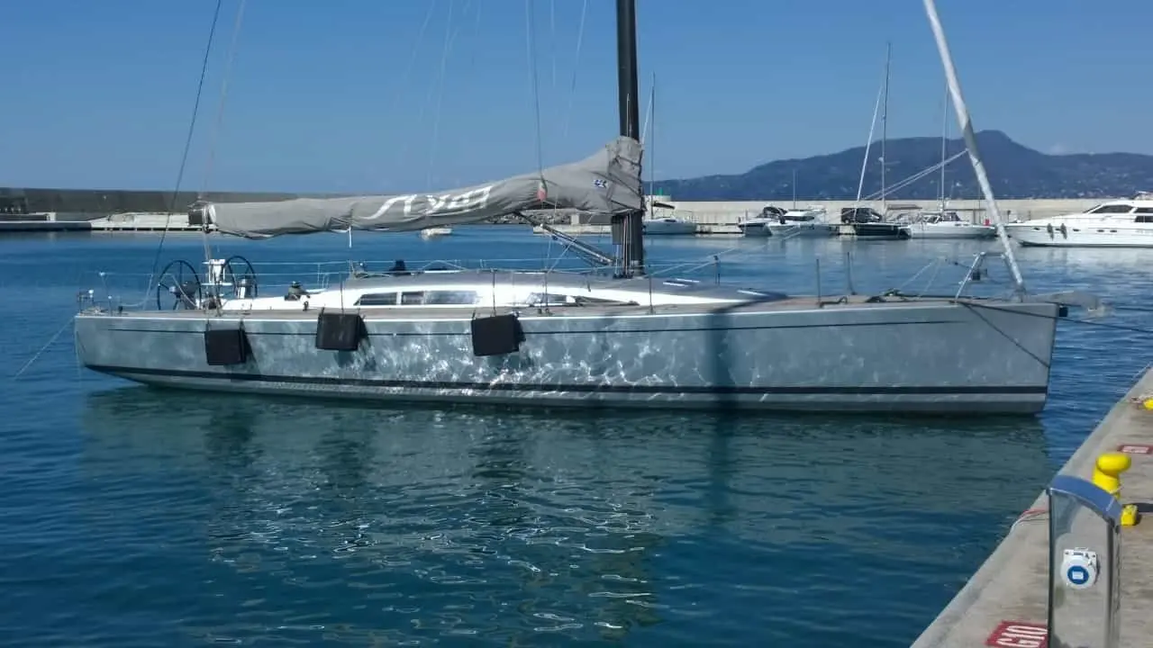 Nautor Swan 47