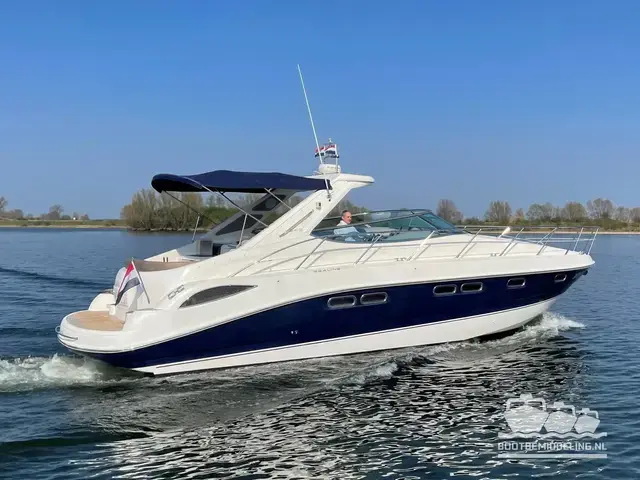 Sealine S42