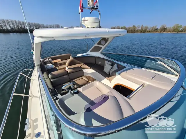 Sealine S42