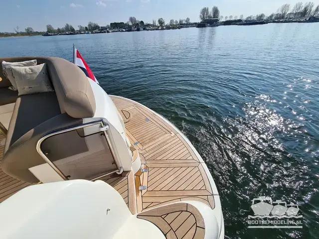 Sealine S42