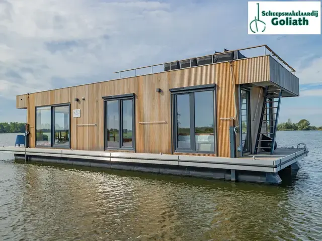 Surla Houseboat 15 Volledig Elektrisch With Charter