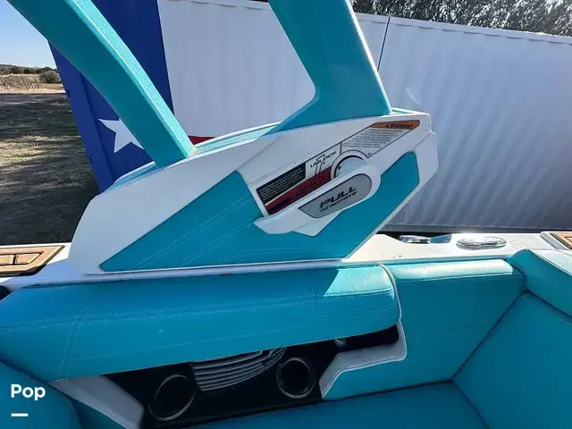 Super Air Nautique G21