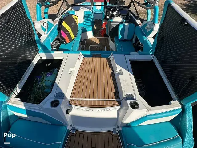 Super Air Nautique G21