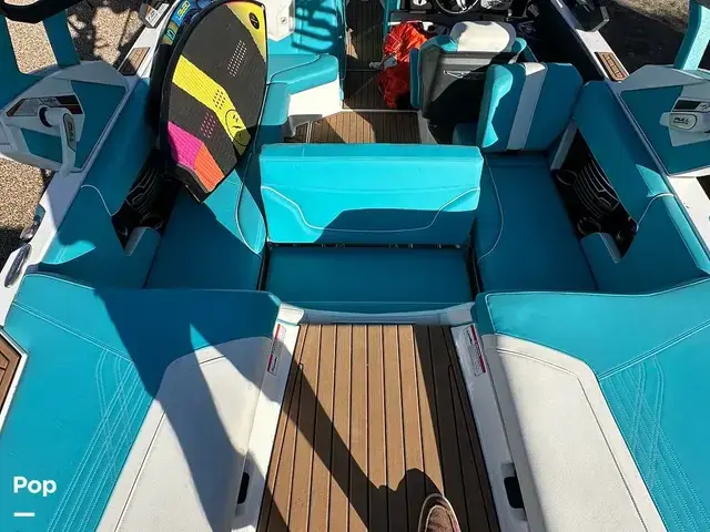 Super Air Nautique G21