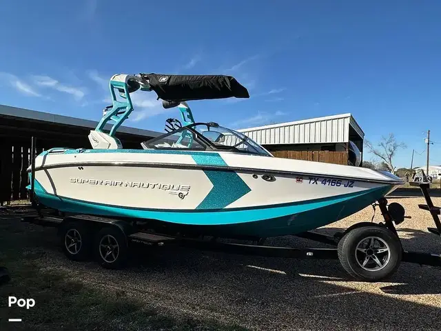 Super Air Nautique G21