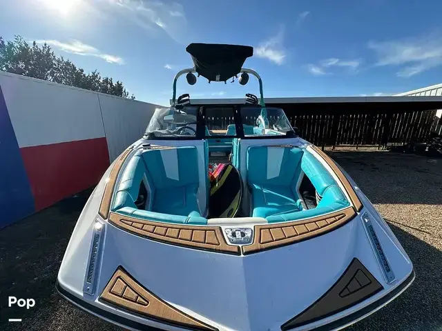 Super Air Nautique G21