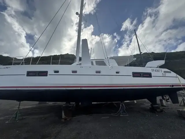 Catana 50