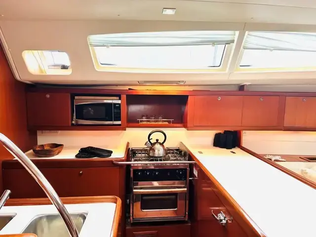 Beneteau Oceanis 49