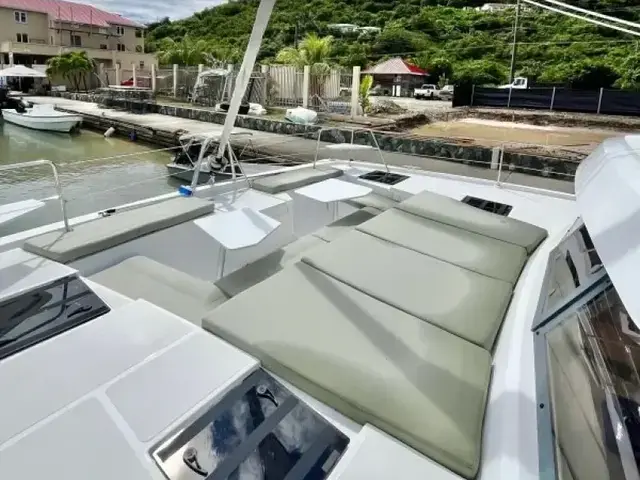 Bali CATSPACE 40