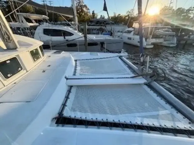 Lagoon 380