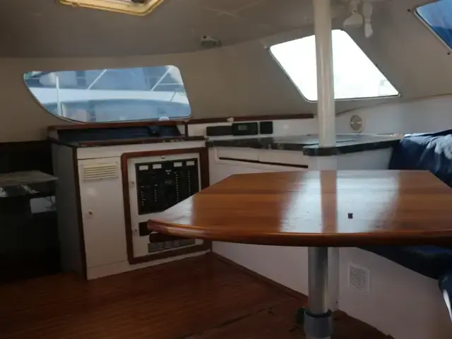 Manta 40