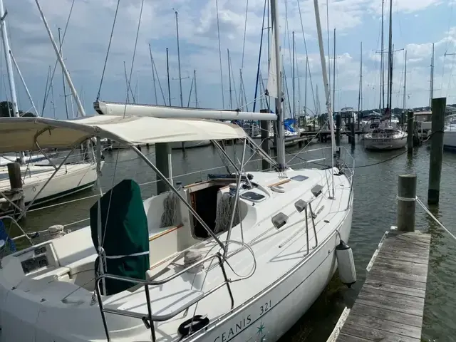 Beneteau Oceanis 321