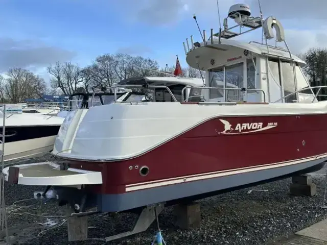 Arvor 280 AS Deluxe