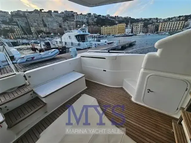 Ferretti Yachts Ferretti 530