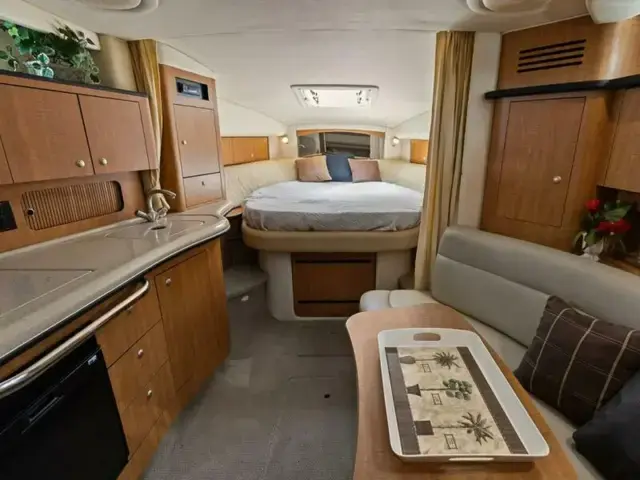 Sea Ray Sundancer 320