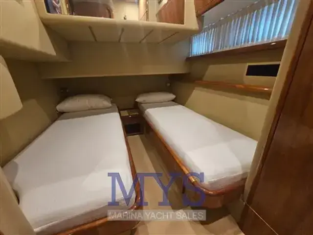 Ferretti Yachts Ferretti 530