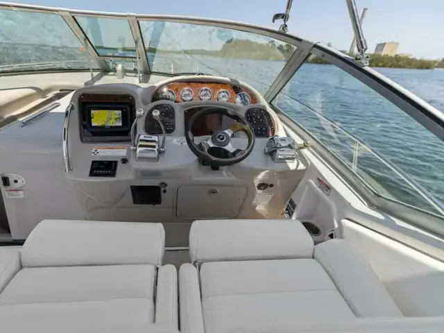 Sea Ray Sundancer 320