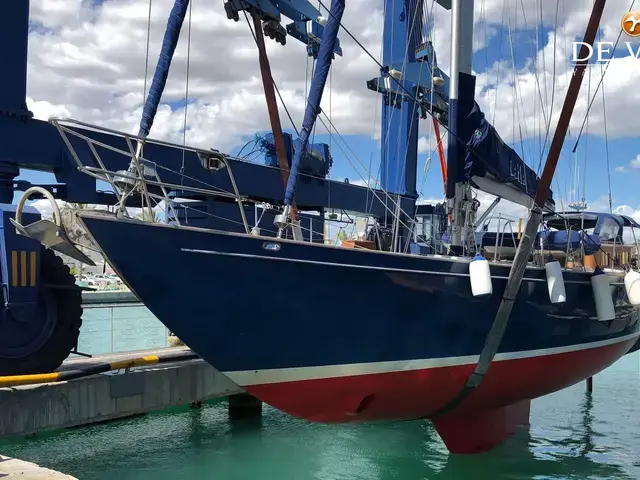 One-off Sailing Yacht