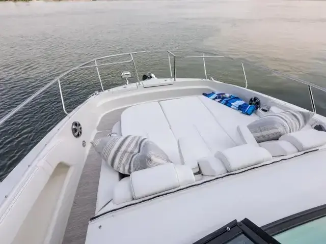 Sea Ray 320 Sundancer