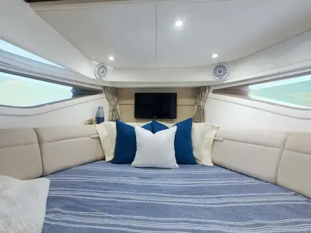 Sea Ray 320 Sundancer