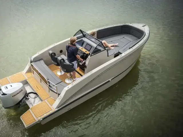 Maxima Boats 700 Sport