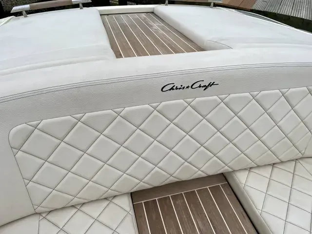 Chris Craft Corsair 27 Heritage Edition