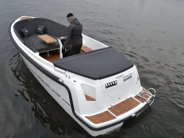 Corsiva 650 Tender