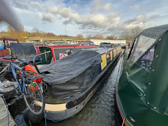 Hancock and Lane Narrowboat