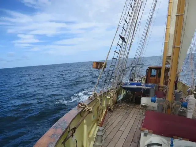 West Country Top Sail Schooner