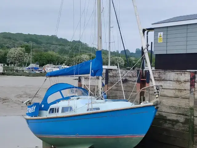 Sabre 27