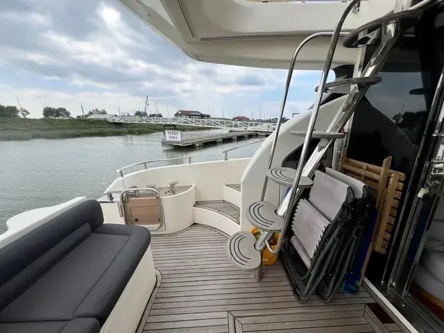 Azimut 52