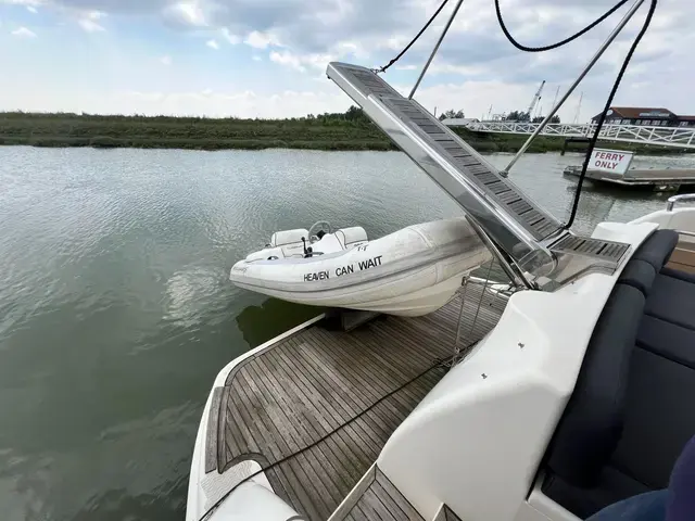 Azimut 52