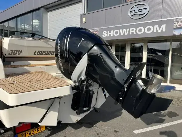 Quicksilver 755 Bowrider met een Mercury Verado 255 pk uit bouwjaar 2018.