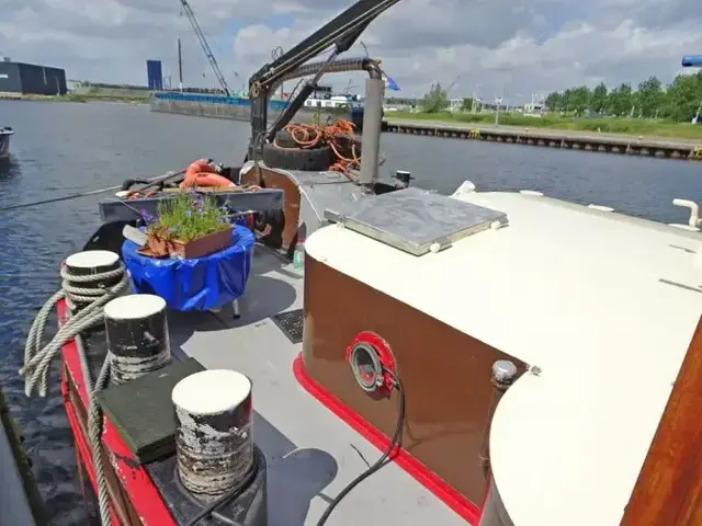 Spits B&B Varend Woonschip 39.09 met CvO