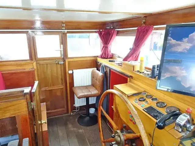 Spits B&B Varend Woonschip 39.09 met CvO