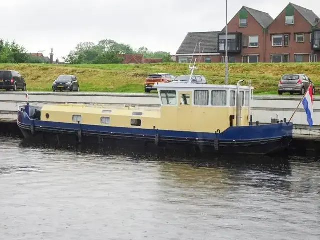 Varend Woonschip 17.16