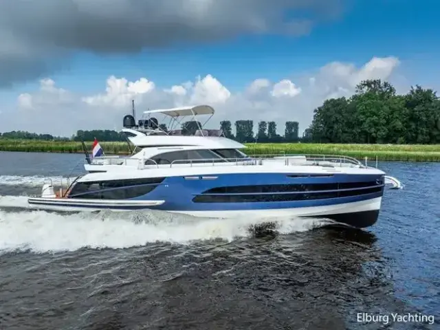 Van Der Valk Beachclub 660 Flybridge