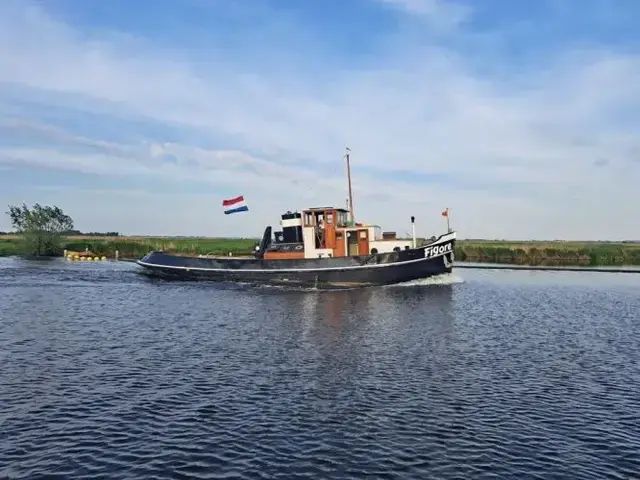 Sleepboot Figore met CBB