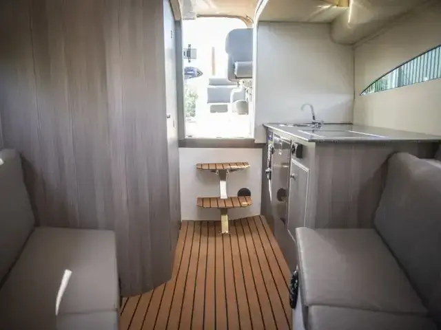 Maxima Boats 920 retro Cabin