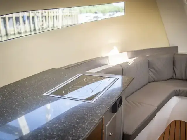 Maxima Boats 920 retro Cabin