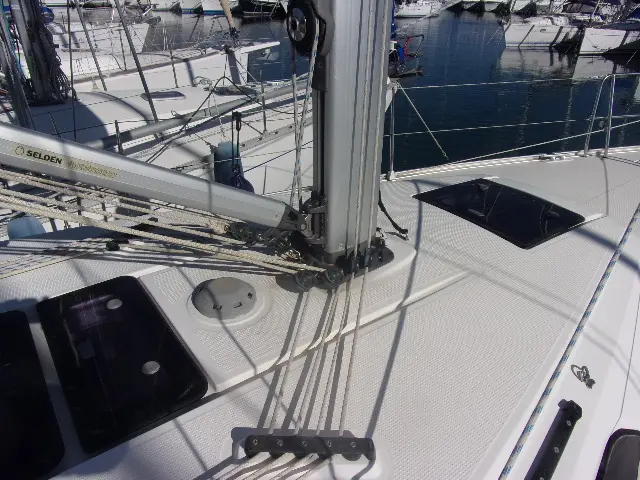 2015 Bavaria 37 cruiser