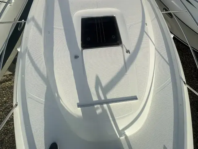 Bavaria Sport 30