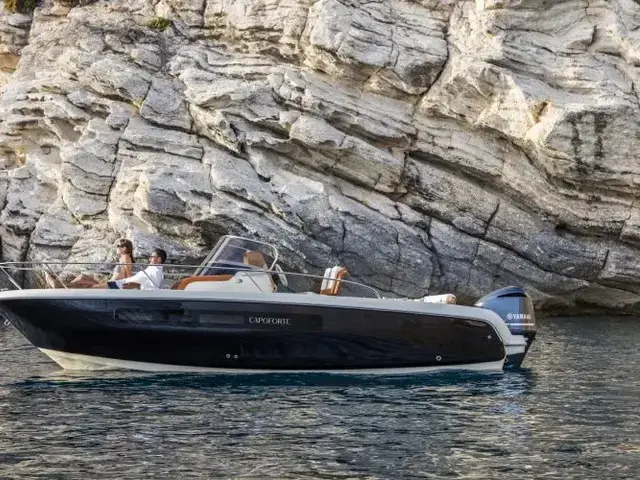 Invictus yachts Invictus 240 cx