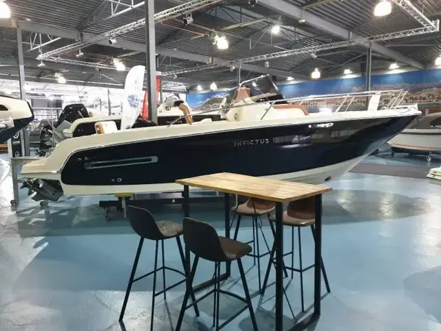 Invictus yachts Invictus 250 CX met Volvo Penta V6 280 pk AANBIEDING!