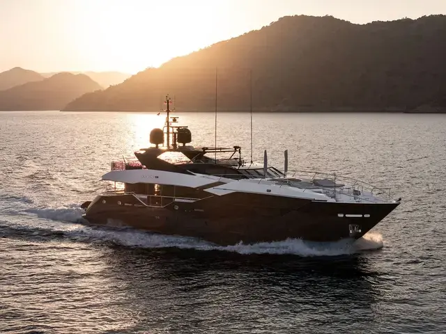 Sunseeker 116 Yacht