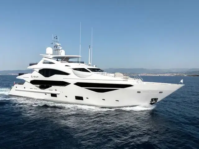 Sunseeker 131 Yacht